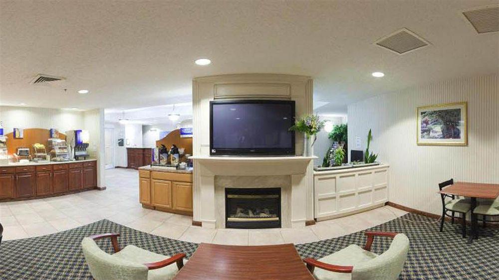Quality Inn Spring Mills - Martinsburg North Экстерьер фото