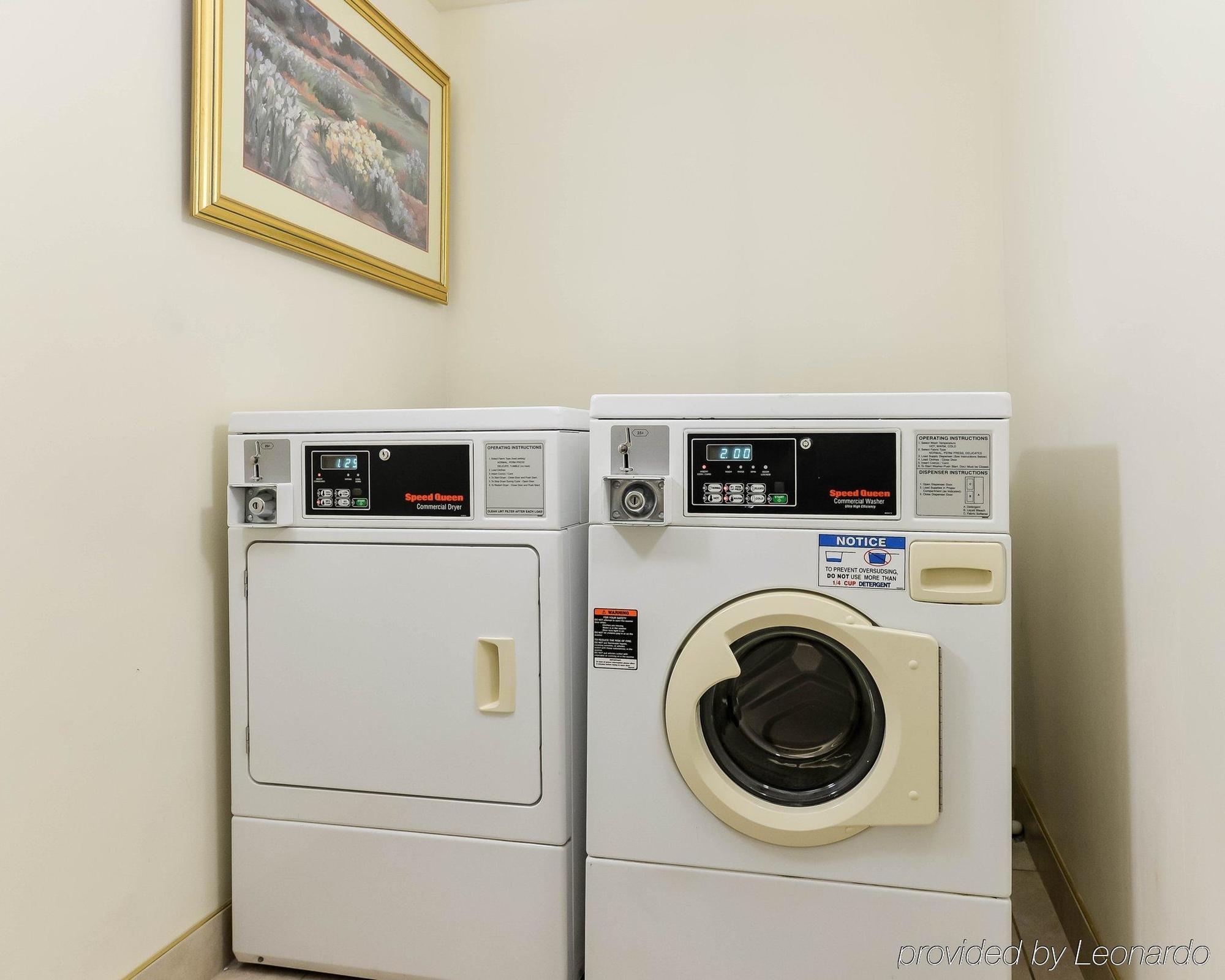 Quality Inn Spring Mills - Martinsburg North Экстерьер фото